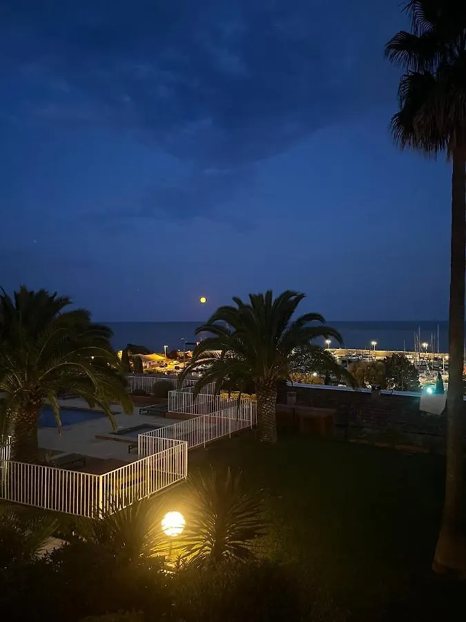 Διαμέρισμα Appartement Avec Vue Mer Et Piscine Théoule-sur-Mer